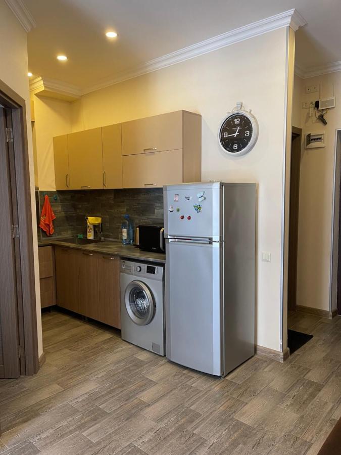 באטומי Apartments Kristo מראה חיצוני תמונה