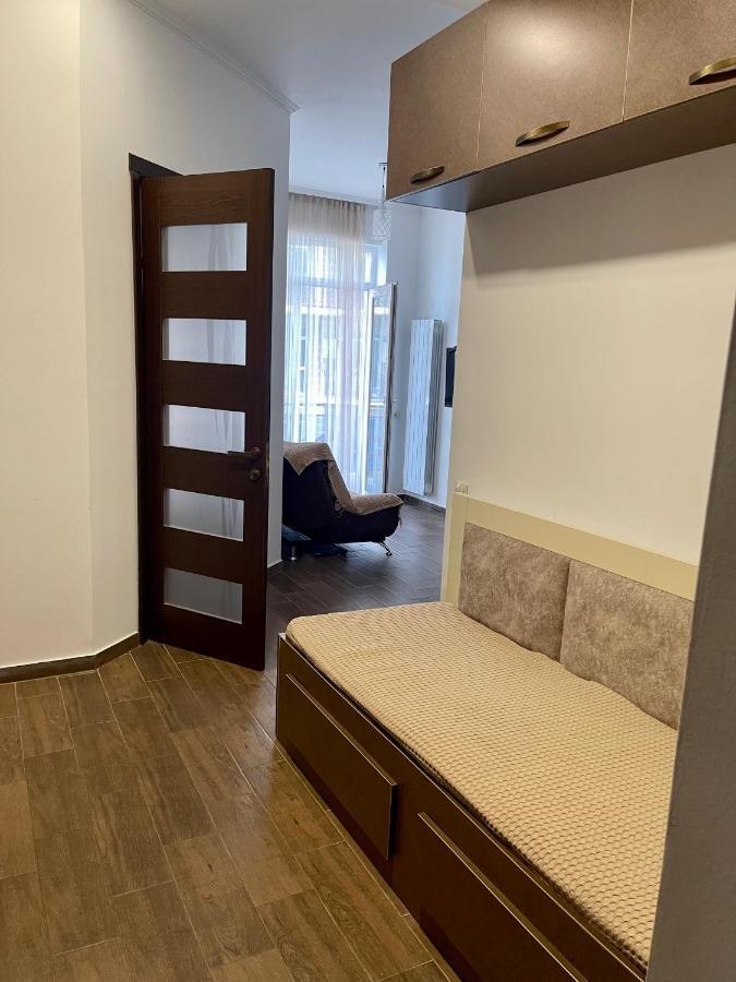 באטומי Apartments Kristo מראה חיצוני תמונה