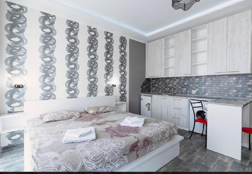 באטומי Apartments Kristo מראה חיצוני תמונה