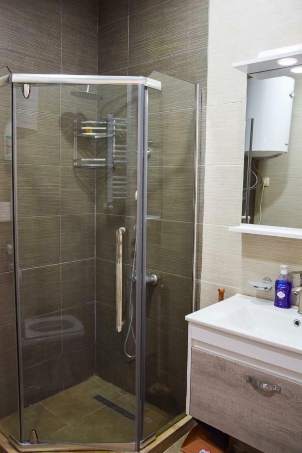באטומי Apartments Kristo מראה חיצוני תמונה