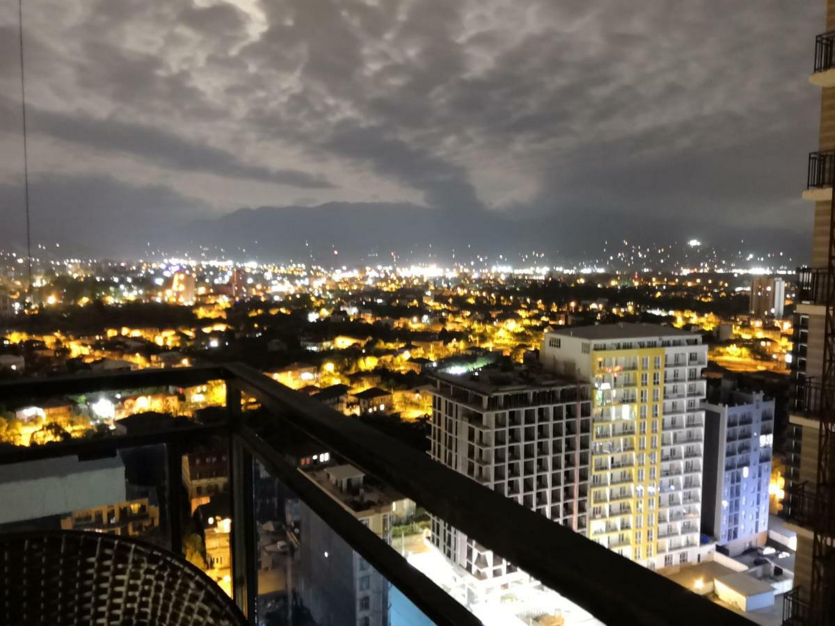 באטומי Apartments Kristo מראה חיצוני תמונה